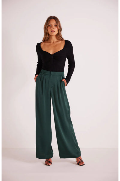 SIENNA TWIST FRONT KNIT