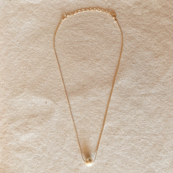18K GOLD FILLED SOLITAIRE PEARL NECKLACE