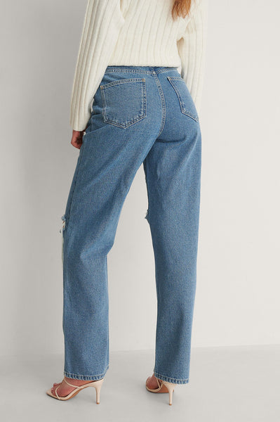 DESTROYED STRAIGHT DENIM