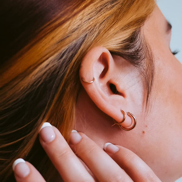 TIMELESS TINY HOOP