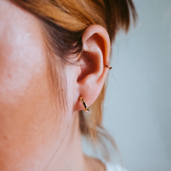 TIMELESS TINY HOOP