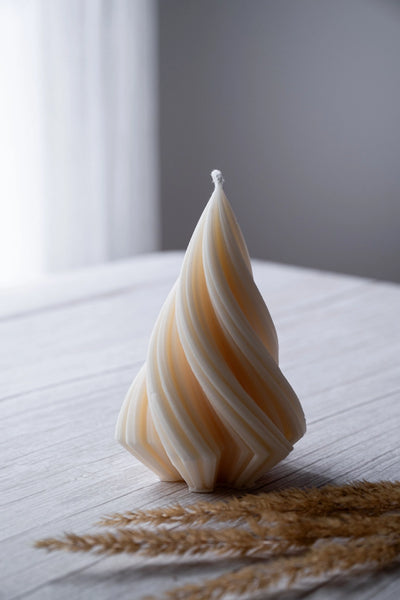 WAVE TWIRL CANDLES