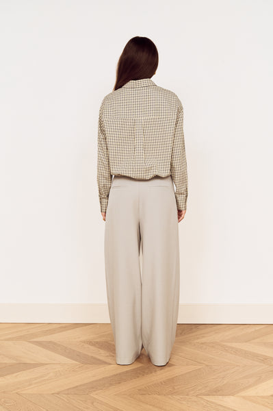 Mid Rise Tailored Suit Pant in Grey
