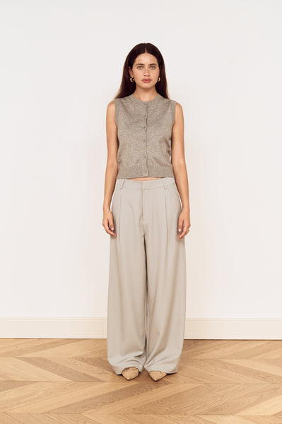 Round Neck Knitted Vest