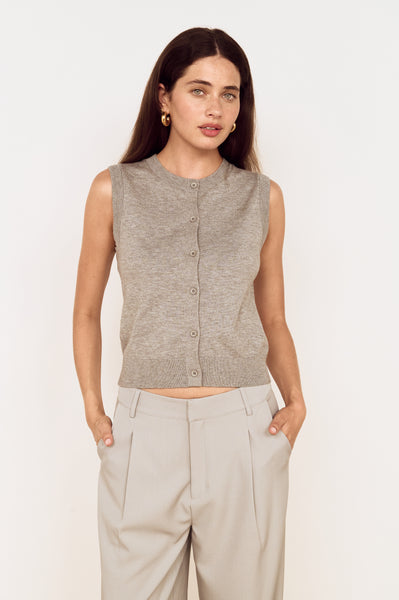 Round Neck Knitted Vest