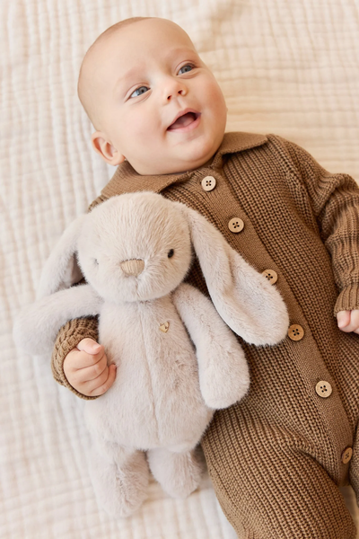 Penelope the bunny - Beige - Snuggle Bunnies