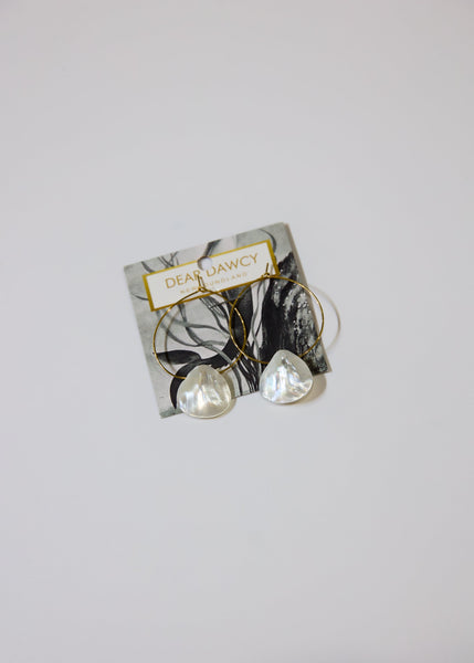 The Waves Shell Earrings