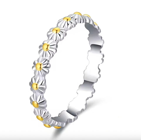 Sterling Silver Daisy Ring