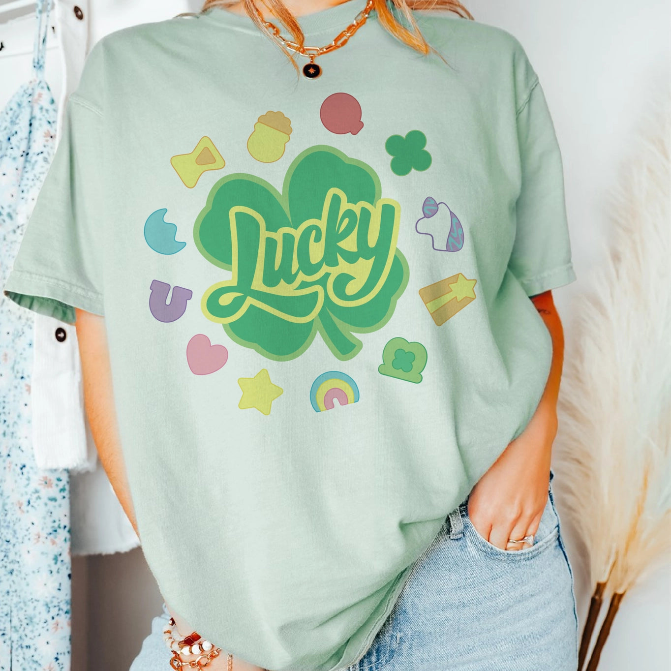 (PRE-ORDER) Lucky Charms St. Patrick's Day Lucky Clover Graphic Tee