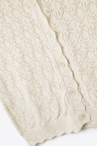 Scalloped Edge Knitted Vest